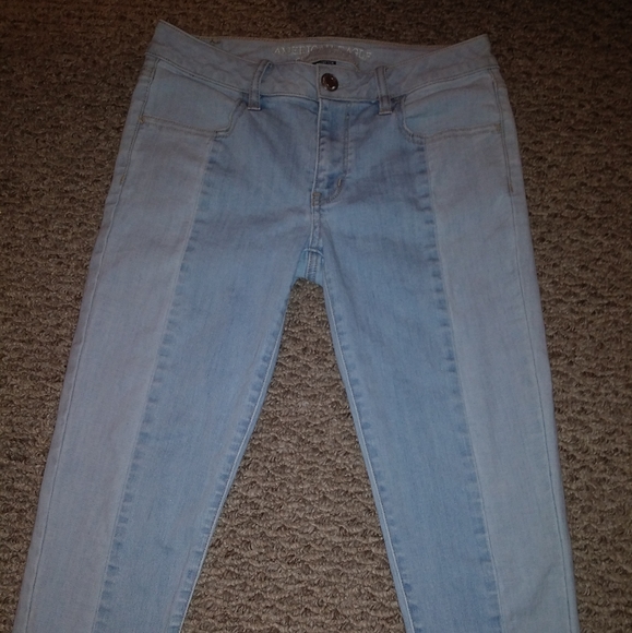 American Eagle Outfitters Denim - American Eagle jeans size 6